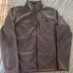 Like New Mens Small The North-face  Wind-wall jacket